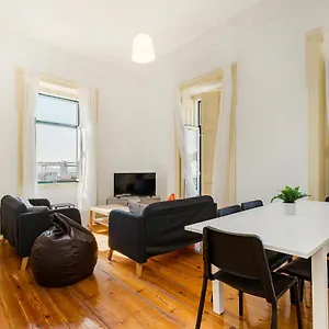  Apartamento 4br - Excellent Location - New Mattresses!