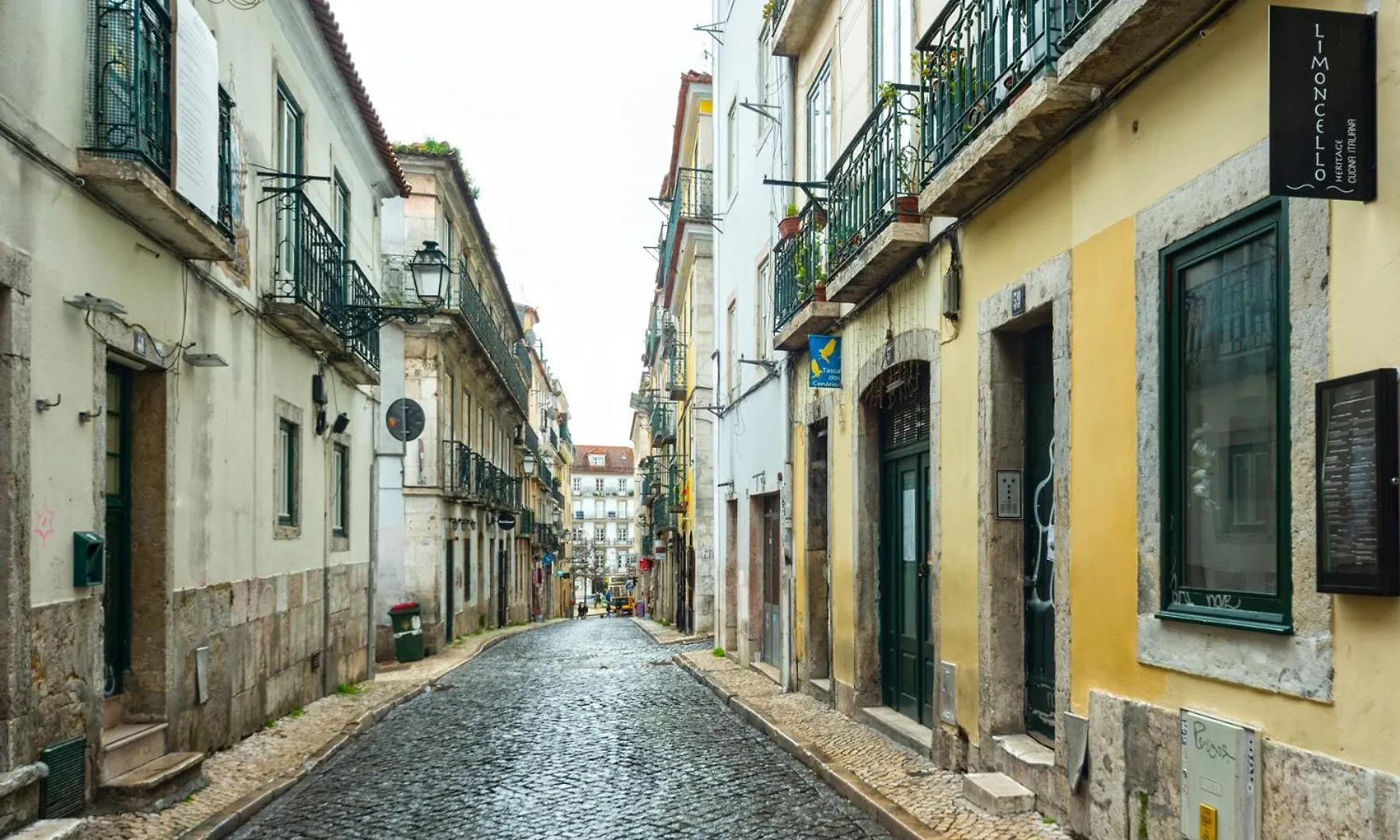 Apartment In Bairro Alto 3 - Lisbon Charm