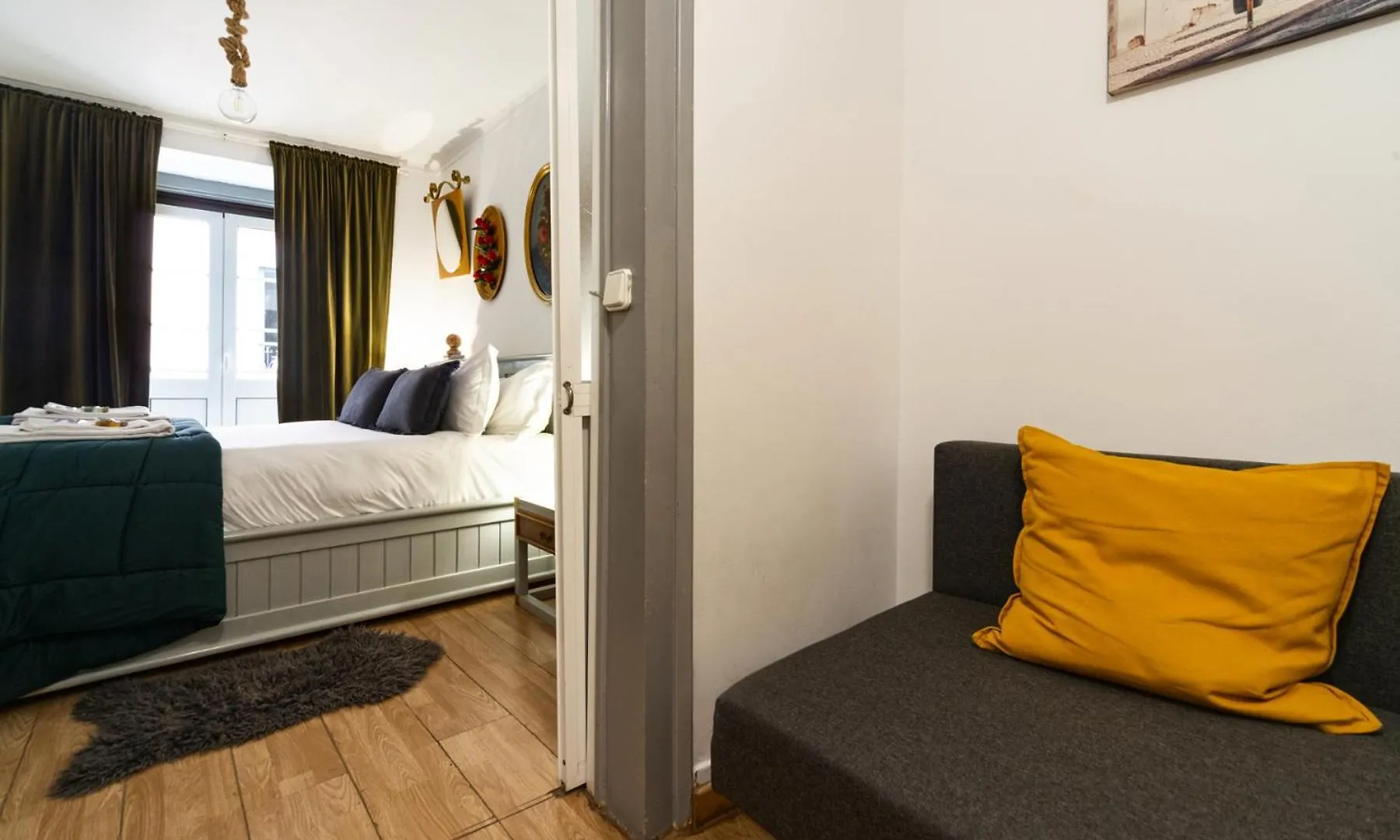 Apartment In Bairro Alto 3 - Lisbon Charm